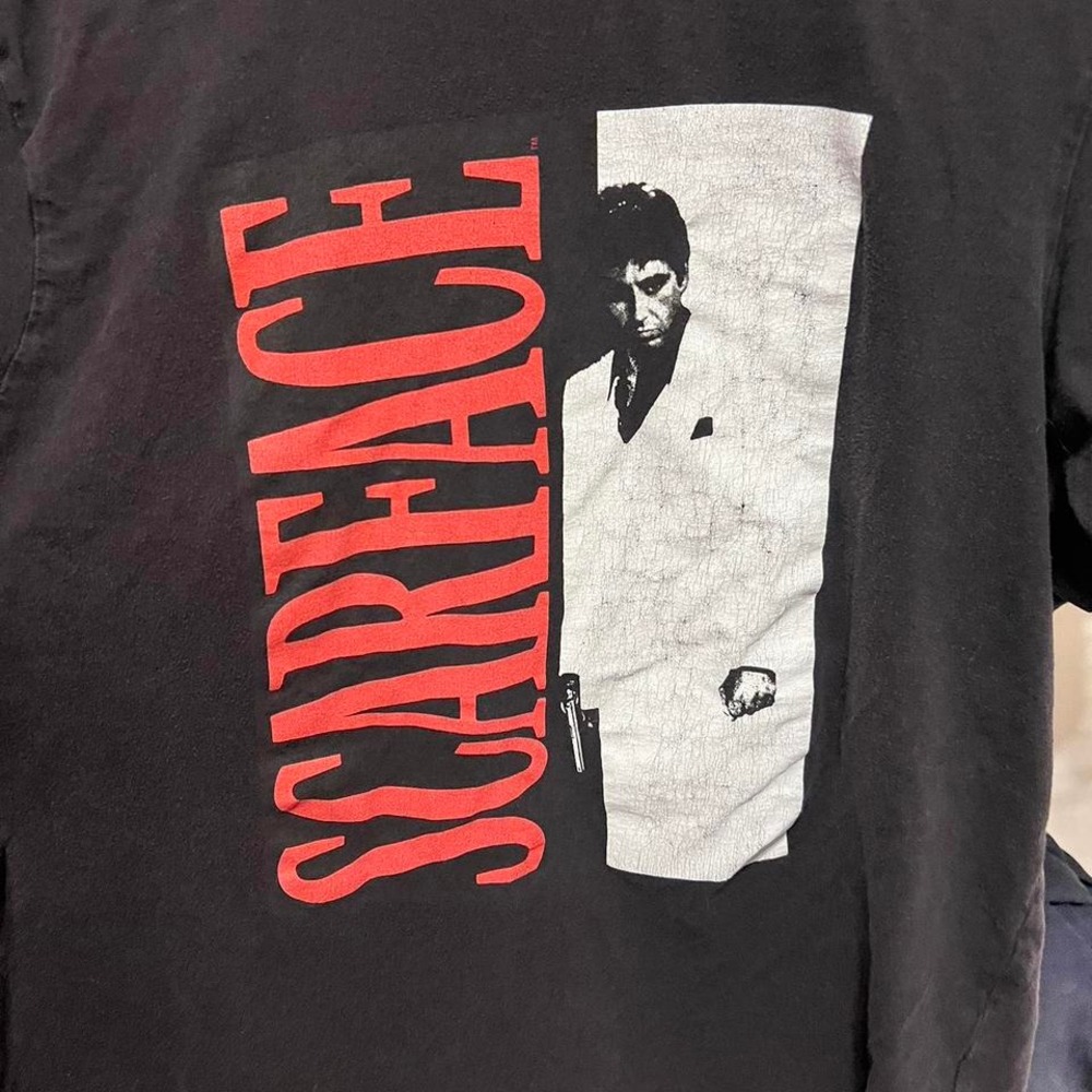 Scarface‎